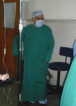 dr aslani helps children in india